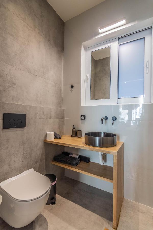 Historic Center Apartment 2 เอเธนส์ ภายนอก รูปภาพ